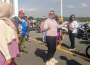 Bupati Pangandaran Ajak Pengunjung dan Pedagang Jaga Kebersihan Jembatan Sodongkopo