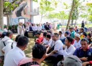 Bupati Pangandaran Gelar Diskusi dan Silaturahmi Bersama Petugas Kebersihan DLHK di Pantai Barat