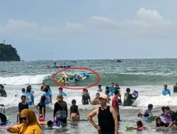 Aksi Heroik Lifeguard Balawista! Enam Wisatawan Nyaris Terseret Arus Pantai Barat Pangandaran