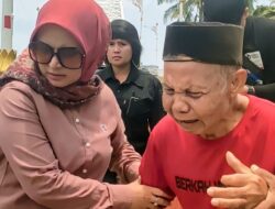 Lansia Sebatangkara di Kalipucang Mengadu ke Bupati, Harapan Baru untuk Pengobatan Mata yang Tak Pernah Melihat