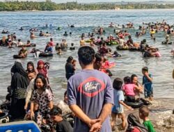 Wisatawan Membludak Di Pangandaran,Tembus 341 Ribu Dalam 5 Hari Libur Lebaran 2026