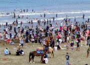 Pendapatan Pariwisata Pangandaran Tembus Rp20 Miliar, Lebih dari 1,1 Juta Wisatawan Kunjungi Hingga Awal April 2026