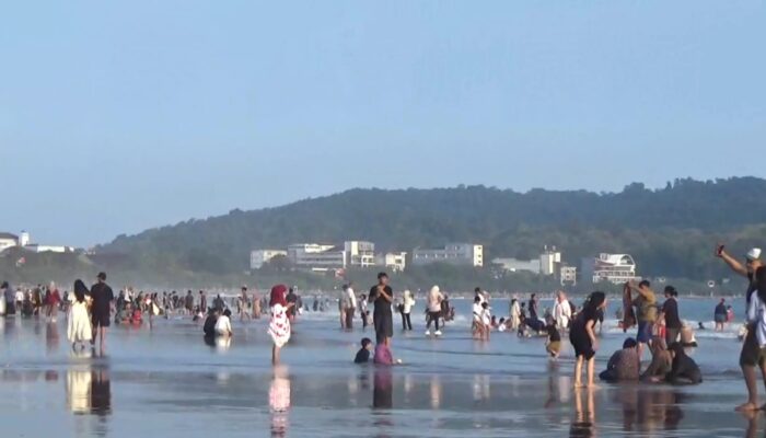 Lonjakan Wisatawan Pangandaran, Sabtu Pagi Tembus 22 Ribu Pengunjung