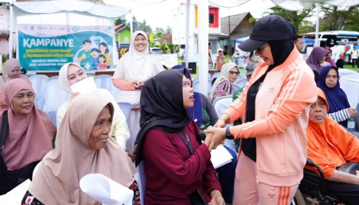 Bupati Pangandaran Hadiri Gebyar Cek Kesehatan Gratis Di Lapang Taruna Cijulang