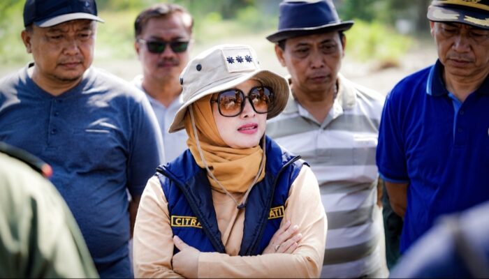 Bupati Pangandaran Dorong Percepatan Penanganan Tongkang Nautica 22, Minta Batu Bara Segera Diangkat