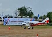 Langit Pangandaran Dihiasi Atraksi Pesawat di Pangandaran Air Show 2026