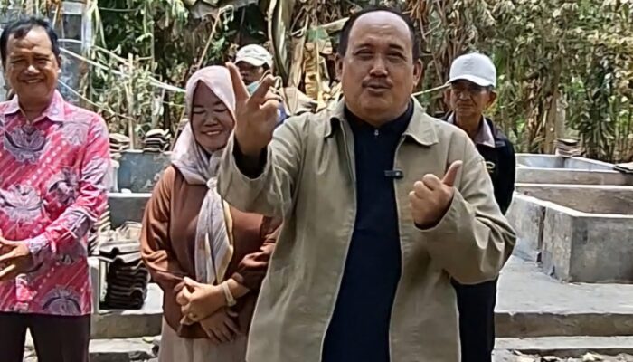 Jeje Wiradinata Tinjau Kebakaran di Cimerak, Galang Gotong Royong Tanggung Material Bangunan Korban