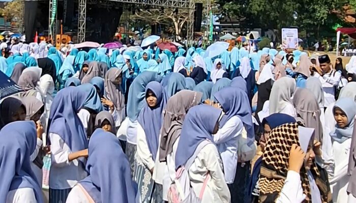 Peringatan Hari Santri 2026 Pangandaran Semarak,Ribuan Santri Turun ke Jalan Gelar Kirab Pesisir